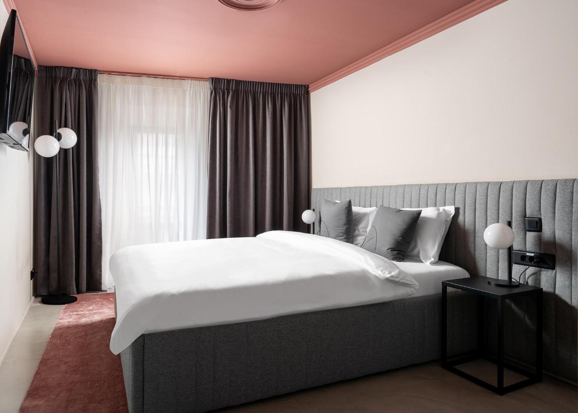 Visionapartments Bucharest - Contactless Check-In Esterno foto