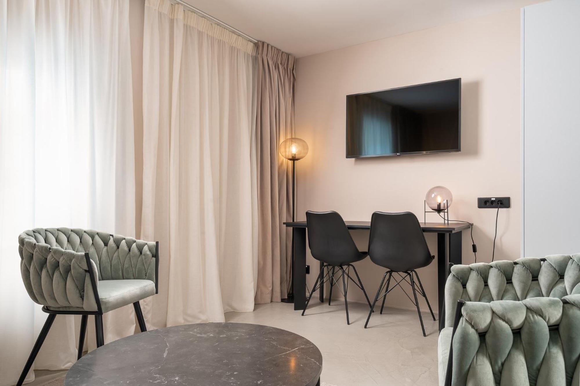 Visionapartments Bucharest - Contactless Check-In Esterno foto